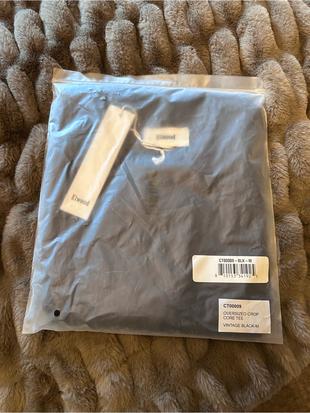 Elwood Vintage Black Oversized Crop Core Tee - Men's